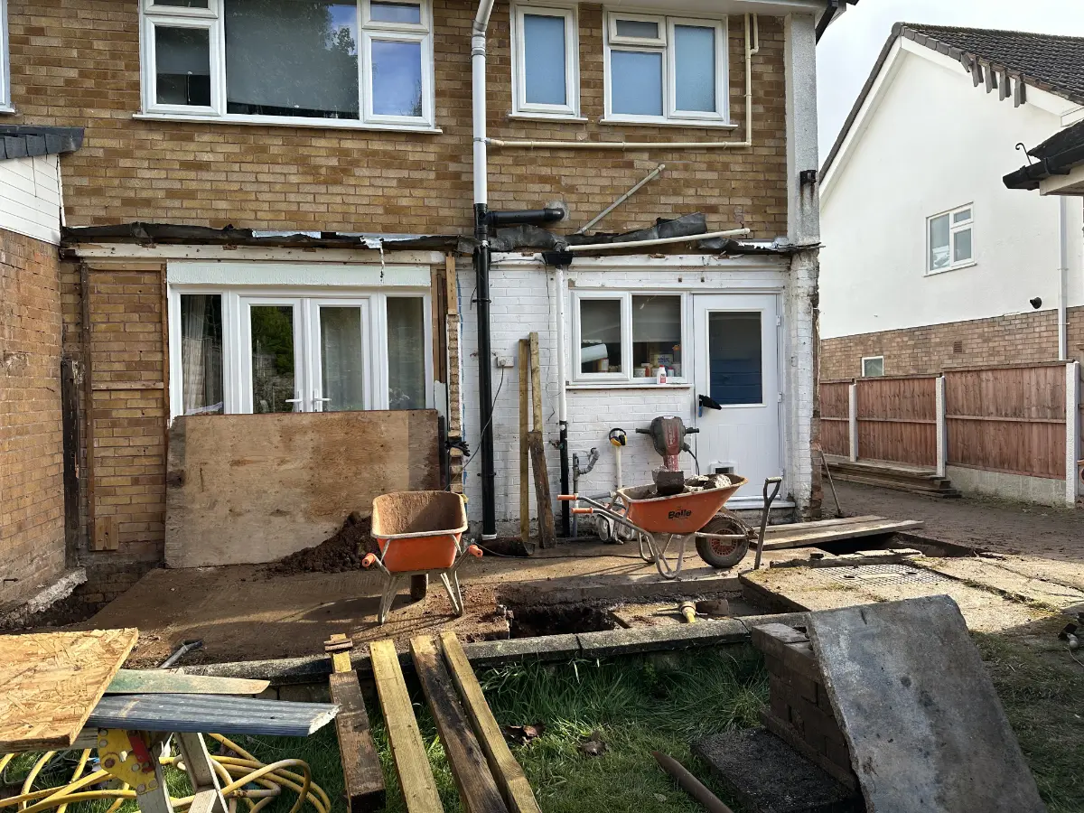 Extension meadowside road 01